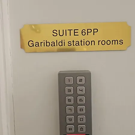 Gsr Garibaldi Station 4* ナポリ